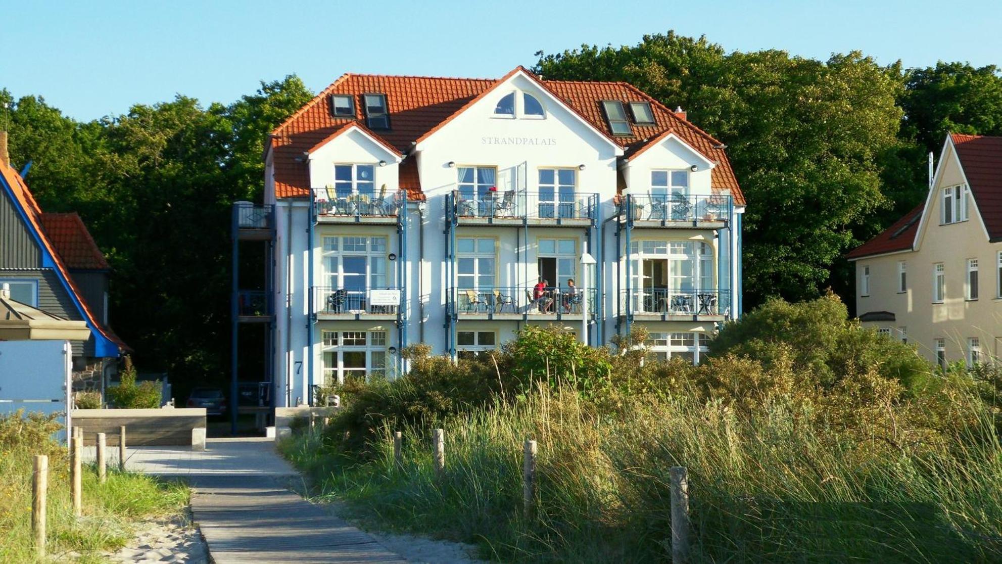 Strandpalais/Meerblick Rostock Esterno foto
